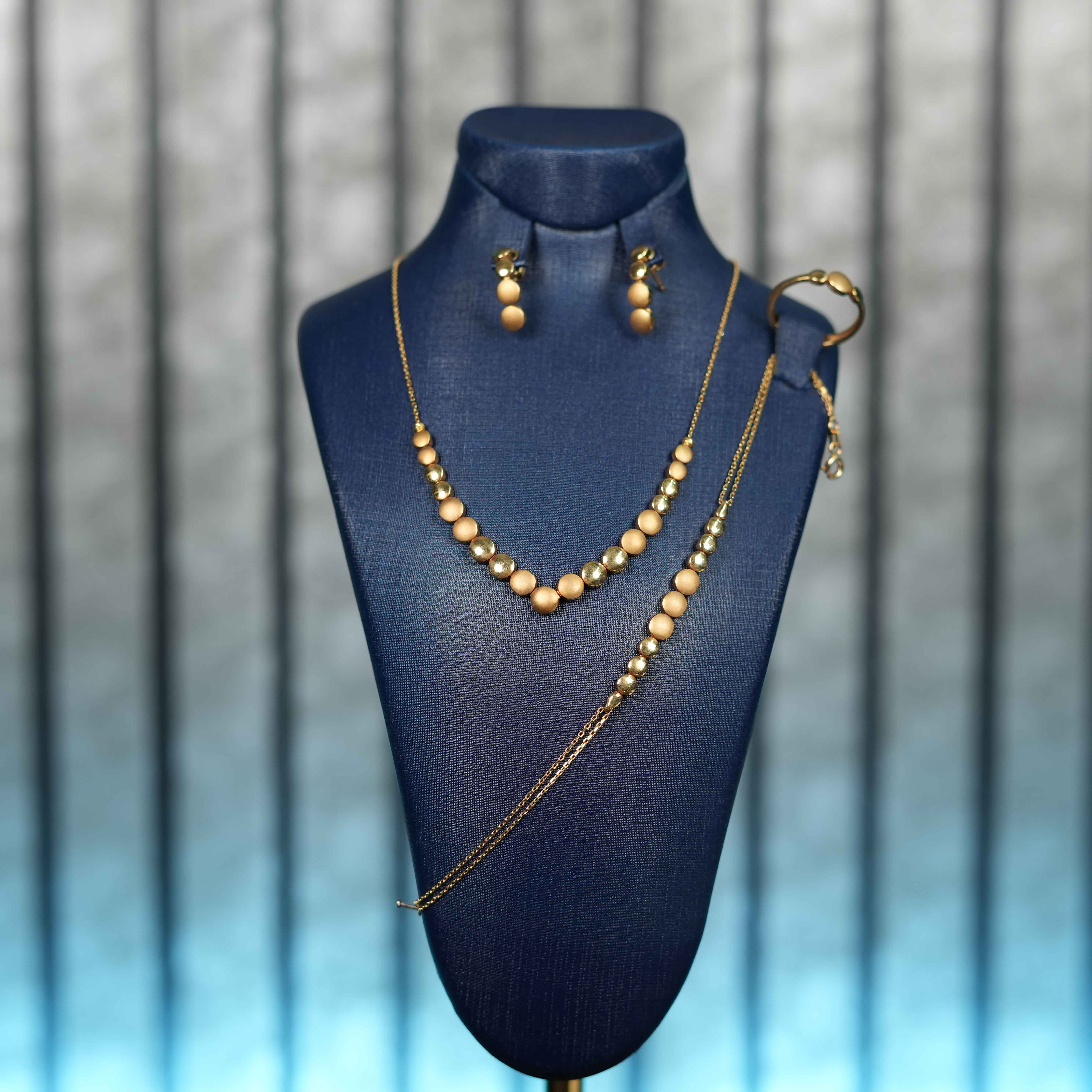 سرویس مات و براق